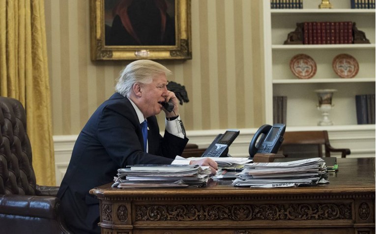 Rusija odbacila izvješće o telefonskim razgovorima između Putina i Trumpa